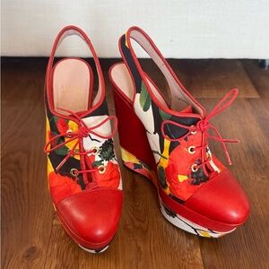 Stuart Weitzman Red and Black Wedge Shoes